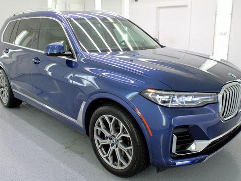 Used 2019 BMW X7 xDrive40i w/ Premium Package image 11