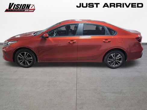 Used 2024 Kia Forte LXS FWD image 2