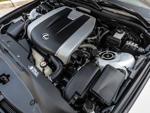 Used 2018 Lexus IS 300 F Sport w/ F Sport Package AWD/4WD image 85
