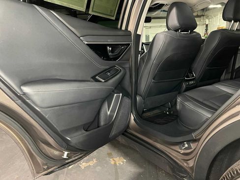 Used 2022 Subaru Outback Limited XT AWD/4WD image 18