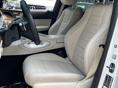 Certified 2025 Mercedes-Benz GLE 450 4MATIC Coupe w/ Night Package image 18