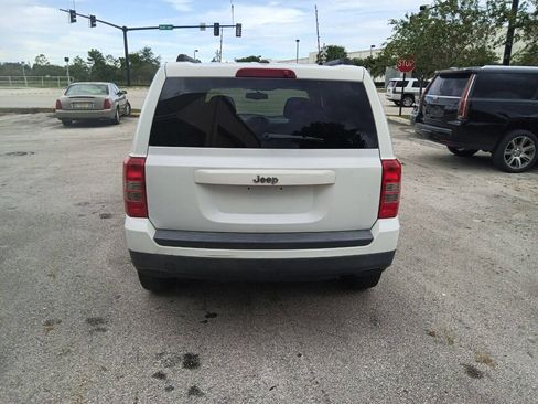 Used 2017 Jeep Patriot Sport w/ Power Value Group image 6