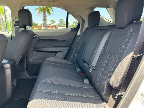 Used 2017 Chevrolet Equinox LT w/ Convenience Package FWD image 29