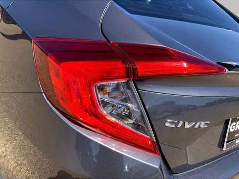 Used 2019 Honda Civic Sport image 31