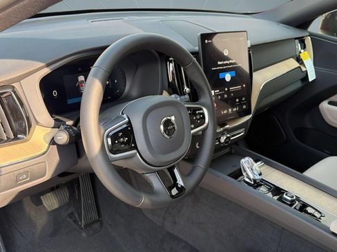 New 2026 Volvo XC60 B5 Plus w/ Protection Package Premier AWD/4WD image 4