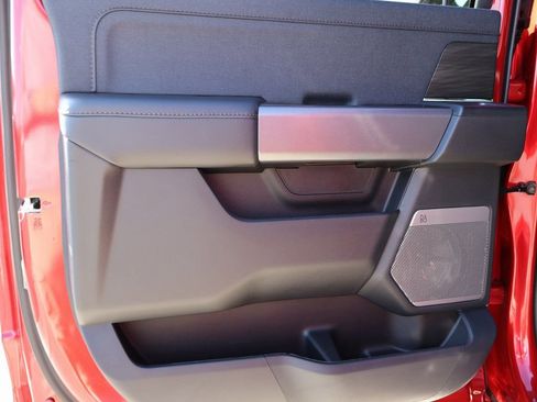 New 2025 Ford F150 Lariat w/ Equipment Group 502A High image 17