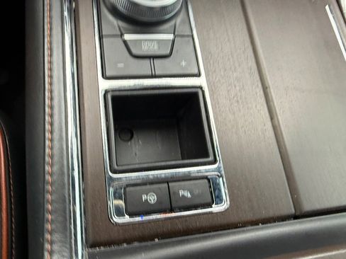 Used 2020 Ford Expedition King Ranch image 37