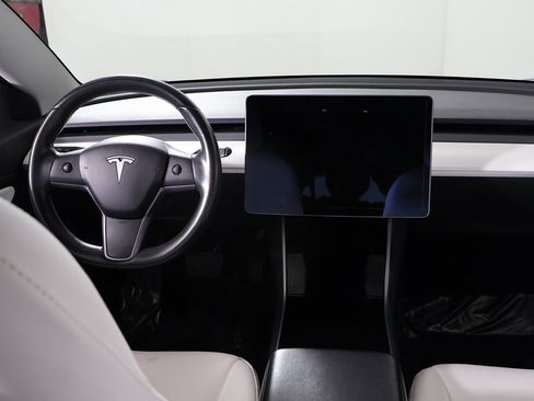 Used 2019 Tesla Model 3 Standard Range Plus image 35