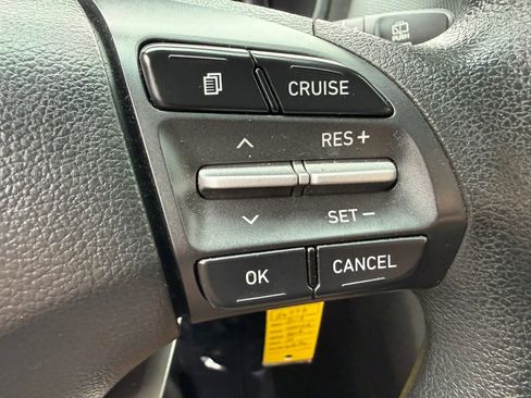 Used 2019 Hyundai Kona SE AWD/4WD image 13