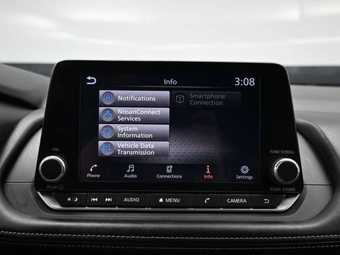 Used 2025 Nissan Rogue SV AWD/4WD image 37