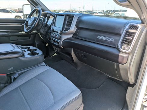 Used 2024 RAM 2500 Big Horn image 27