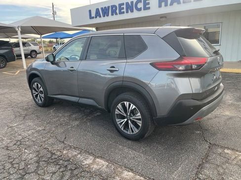 Used 2023 Nissan Rogue SV AWD/4WD image 6