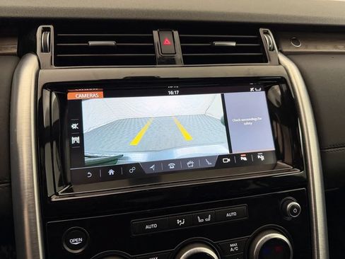 Used 2020 Land Rover Discovery HSE AWD/4WD image 27