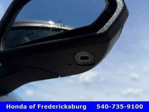 Used 2025 Ford Mustang Premium RWD image 18