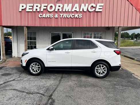 Used 2022 Chevrolet Equinox LT AWD/4WD image 18