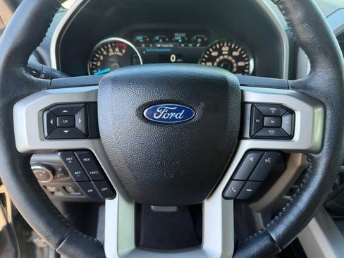 Used 2018 Ford F150 Lariat AWD/4WD image 32