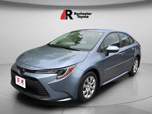 Certified 2023 Toyota Corolla LE FWD image 3