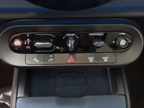 Certified 2025 MINI Cooper Countryman S w/ Comfort Package Max image 11