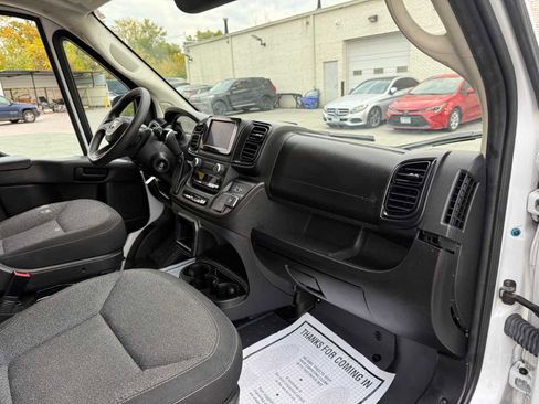 Used 2024 RAM ProMaster 2500 FWD image 42