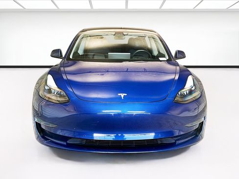 Used 2022 Tesla Model 3 RWD image 2