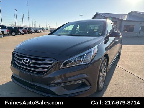 Used 2016 Hyundai Sonata Sport w/ Option Group 02 image 2