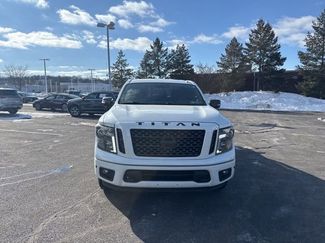 Used 2018 Nissan Titan SV w/ SV Convenience Package video 2