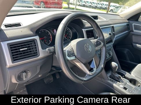Used 2021 Volkswagen Atlas SE image 16