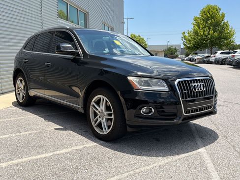 Used 2016 Audi Q5 2.0T Premium Plus w/ Technology Package AWD/4WD image 4