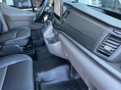New 2026 Ford Transit 150 Low Roof RWD image 16