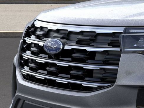 New 2026 Ford Explorer Active w/ Active Comfort Package AWD/4WD image 17