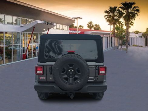 Used 2024 Jeep Wrangler Sport image 4