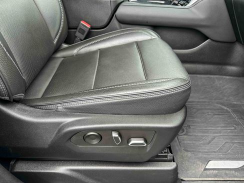 Used 2023 GMC Yukon Denali AWD/4WD image 64