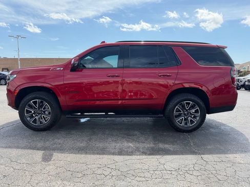 Used 2023 Chevrolet Tahoe Z71 w/ Luxury Package AWD/4WD image 15