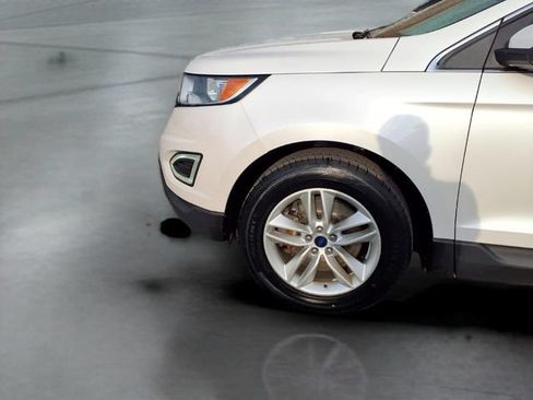Used 2016 Ford Edge SEL w/ Equipment Group 201A AWD/4WD image 22