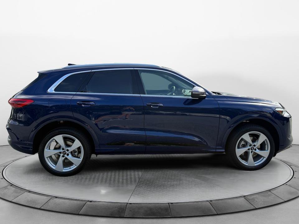 New 2026 Audi Q5 Premium Plus AWD/4WD image 8