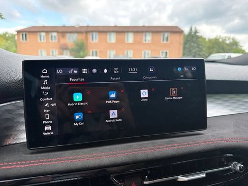 Used 2024 Alfa Romeo Tonale Veloce AWD/4WD image 15
