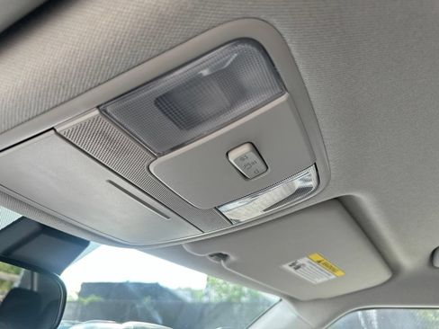 Used 2023 Kia Soul LX w/ LX Technology Package FWD image 19