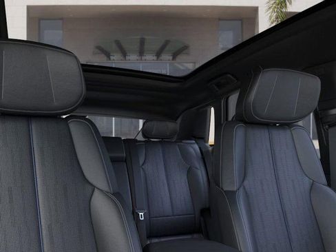 New 2026 Cadillac Lyriq Sport image 24