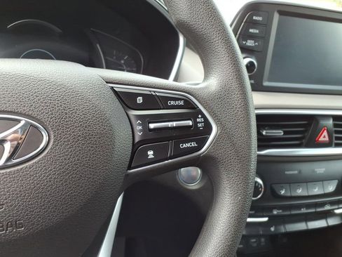 Used 2019 Hyundai Santa Fe SEL AWD/4WD image 12