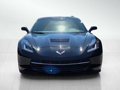 Used 2019 Chevrolet Corvette Stingray image 2