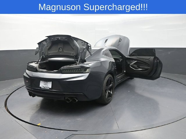 Used 2017 Chevrolet Camaro SS RWD image 42
