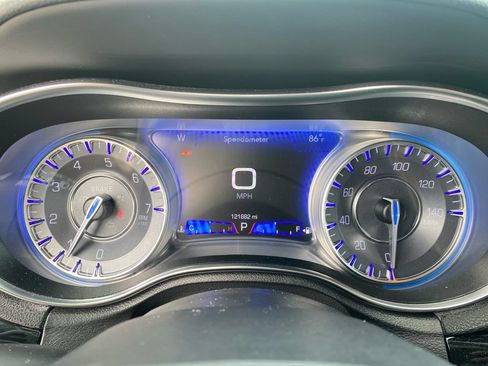 Used 2020 Chrysler 300 S w/ 300S Premium Group 2 RWD image 21