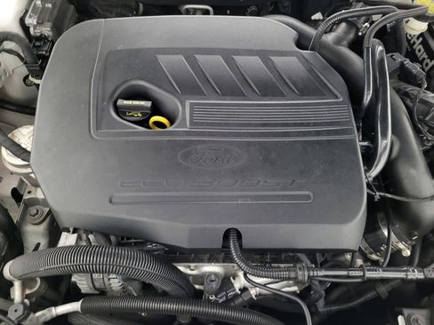 Used 2016 Ford Fusion SE w/ Equipment Group 202A image 30