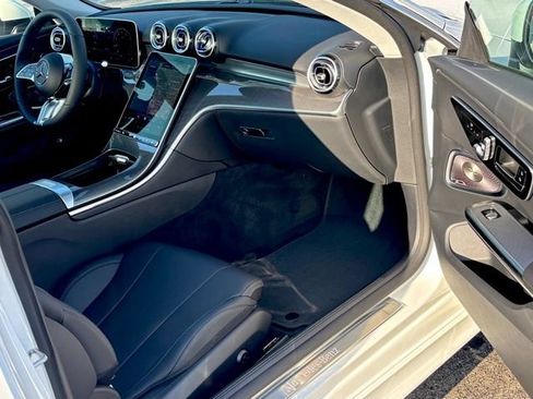 Used 2026 Mercedes-Benz CLE 300 4MATIC Coupe image 25