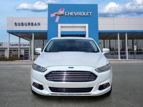 Used 2016 Ford Fusion Titanium AWD/4WD image 2