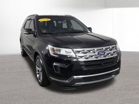 Used 2018 Ford Explorer Limited image 3
