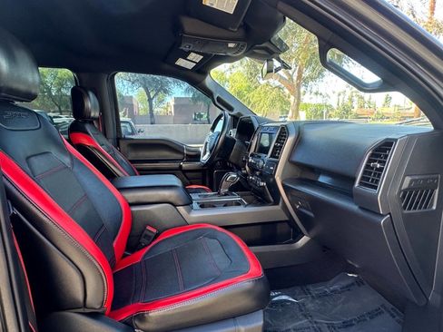 Used 2019 Ford F150 Lariat image 11