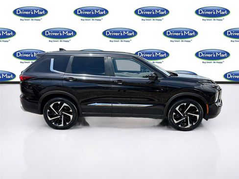 Used 2022 Mitsubishi Outlander SE AWD/4WD image 8