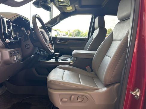 Used 2025 GMC Sierra 1500 SLT w/ SLT Premium Plus Package AWD/4WD image 8