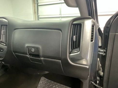 Used 2017 Chevrolet Silverado 1500 LT w/ All Star Edition AWD/4WD image 9